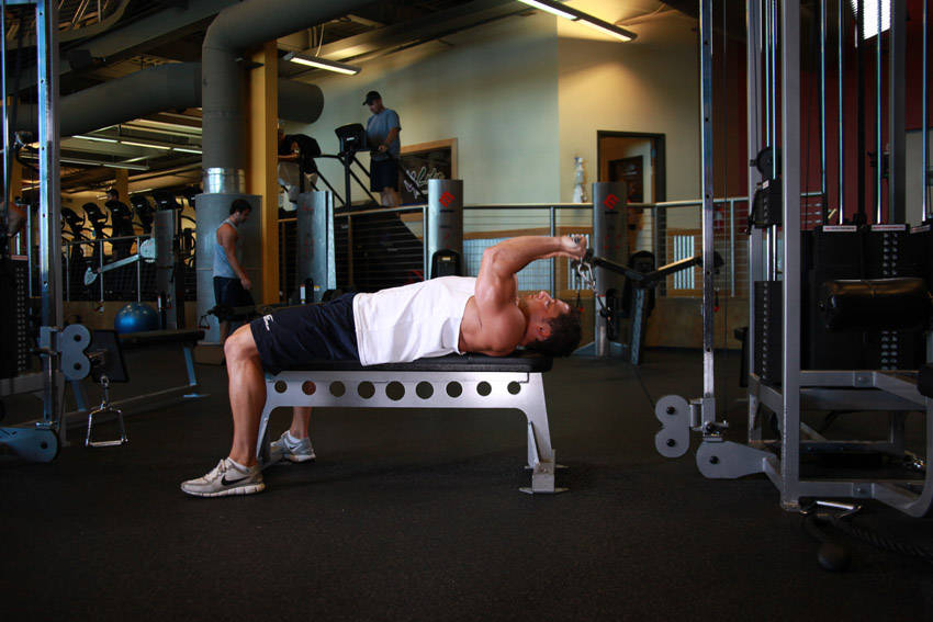 Cable Lying Triceps Extension, start position