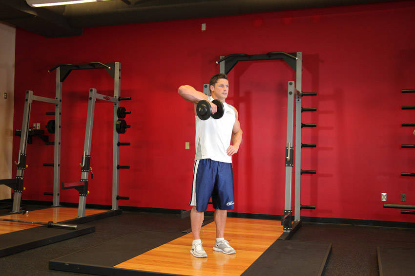 Dumbbell One-Arm Upright Row, start position