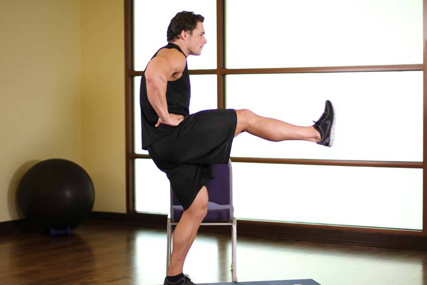 Front Leg Raises, start position