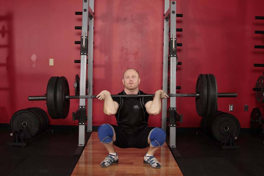Front Squat (Clean Grip), end position