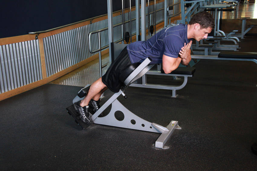 Hyperextensions (Back Extensions), start position