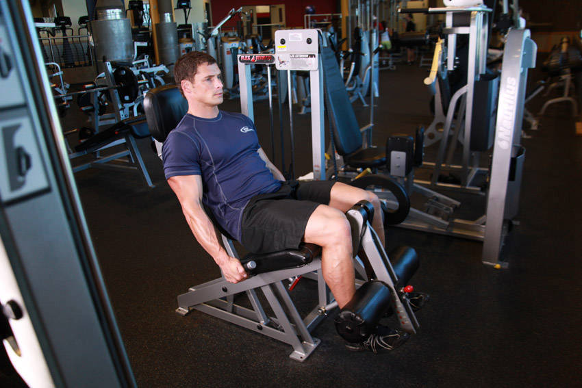Leg Extensions, start position
