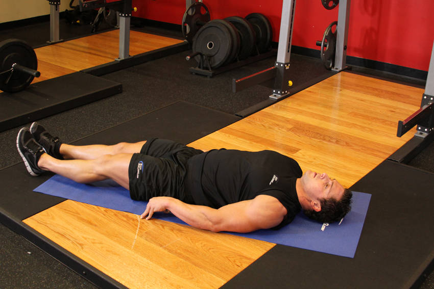 Leg Pull-In, start position