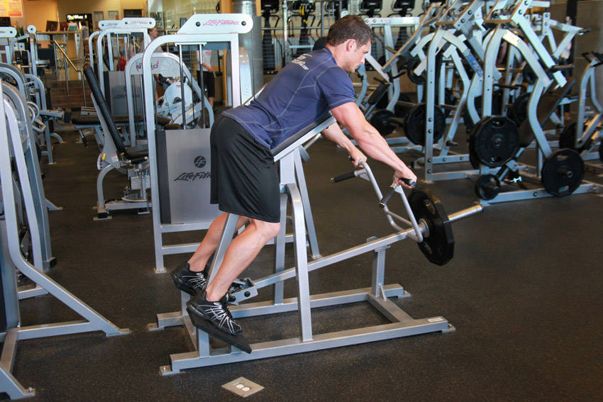 Lying T-Bar Row, start position