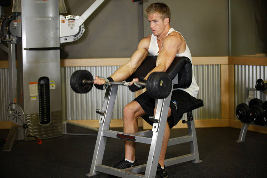 Preacher Curl, start position