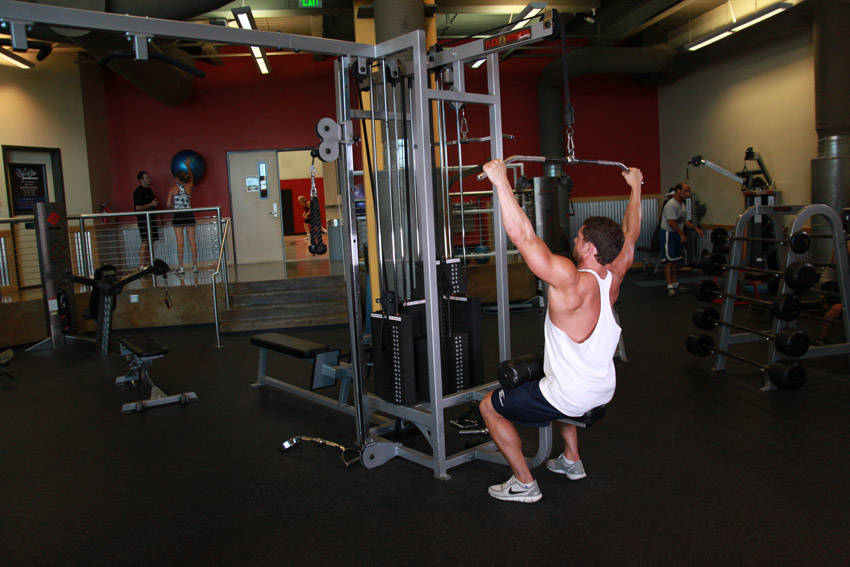 Wide-Grip Lat Pulldown, start position